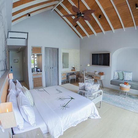 Malahini Kuda Bandos Resort Hulhumale Ngoại thất bức ảnh A bedroom at the resort